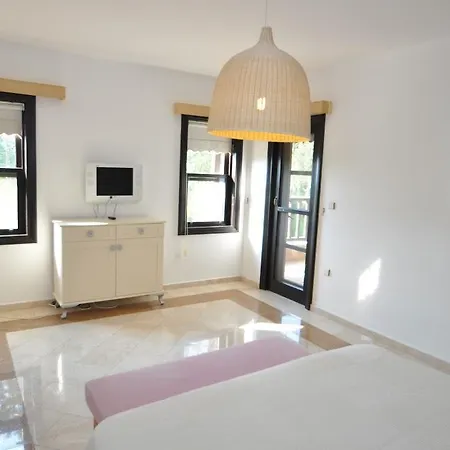 Kleopatra Plus Villa Camlıkoy
